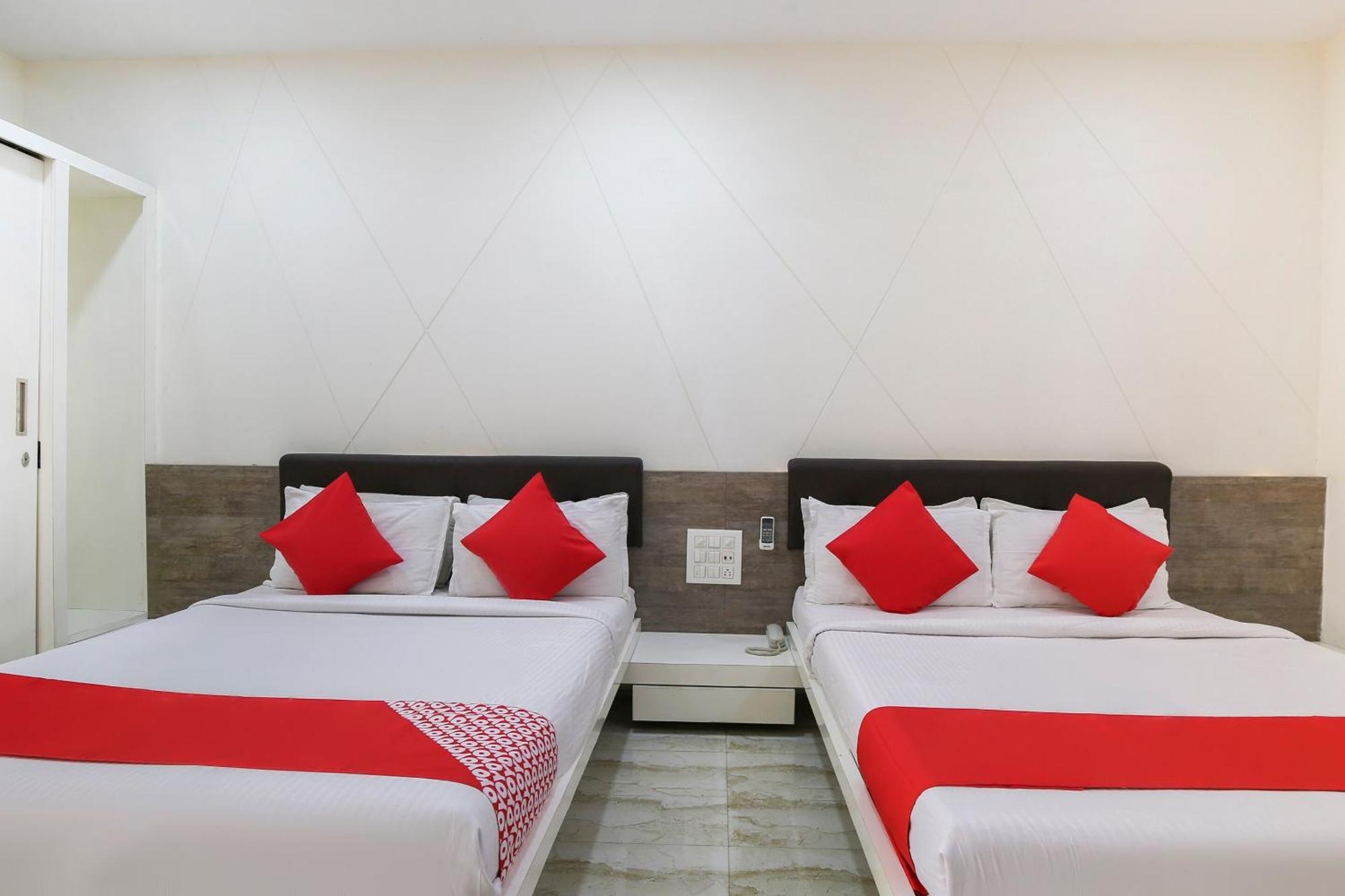 Hotel O Shiv Vatika Banquet & Rooms Bhatha Exterior foto