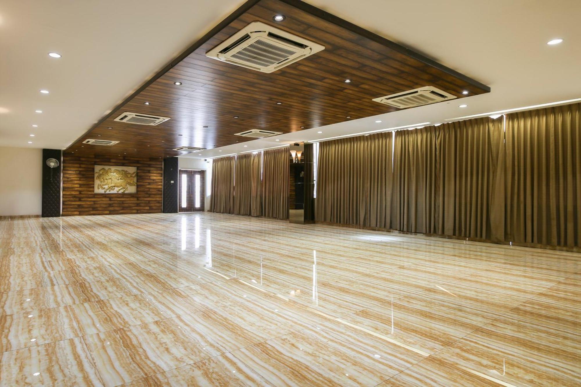 Hotel O Shiv Vatika Banquet & Rooms Bhatha Exterior foto